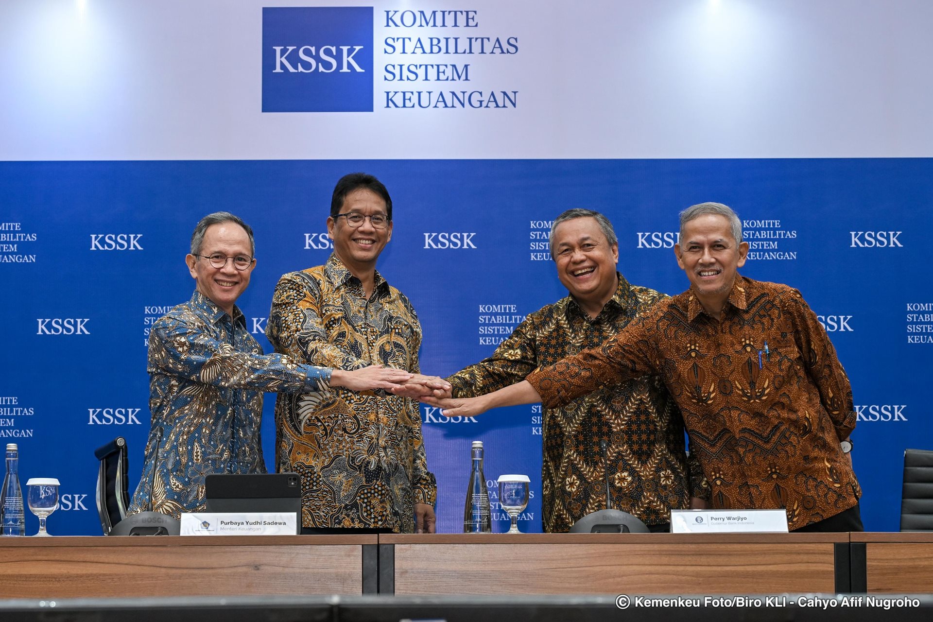 Perry Warjiyo Mundur dari Gubernur BI, Destry Damayanti Jadi Pejabat Sementara — Begini Dampaknya ke IHSG dan Rupiah